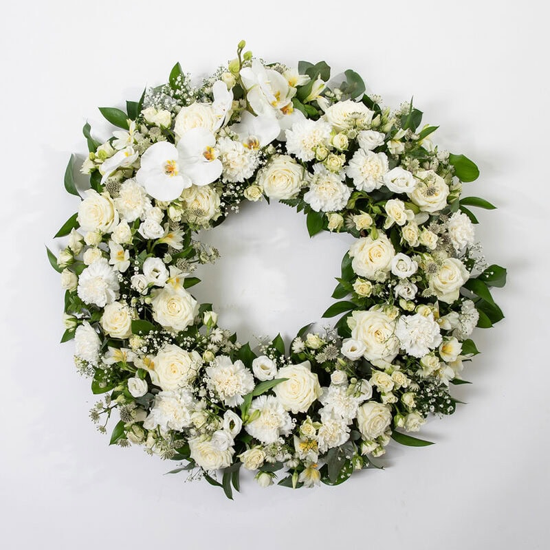 Krans hvit stor begravelse bisettelse blomster