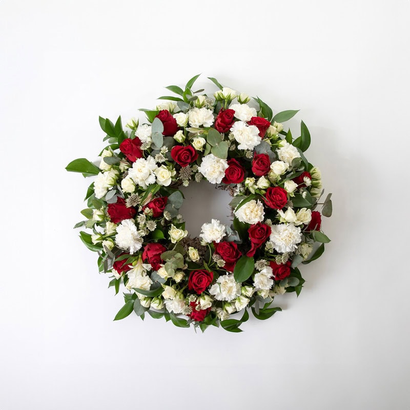Krans rød og hvit liten begravelse bisettelse blomster